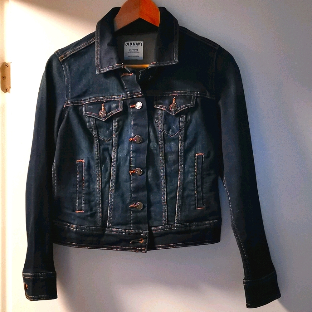 NWOT cropped jeans jacket old navy
